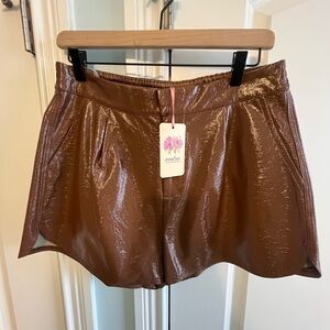 Entro High Waist Shiny Brown Shorts